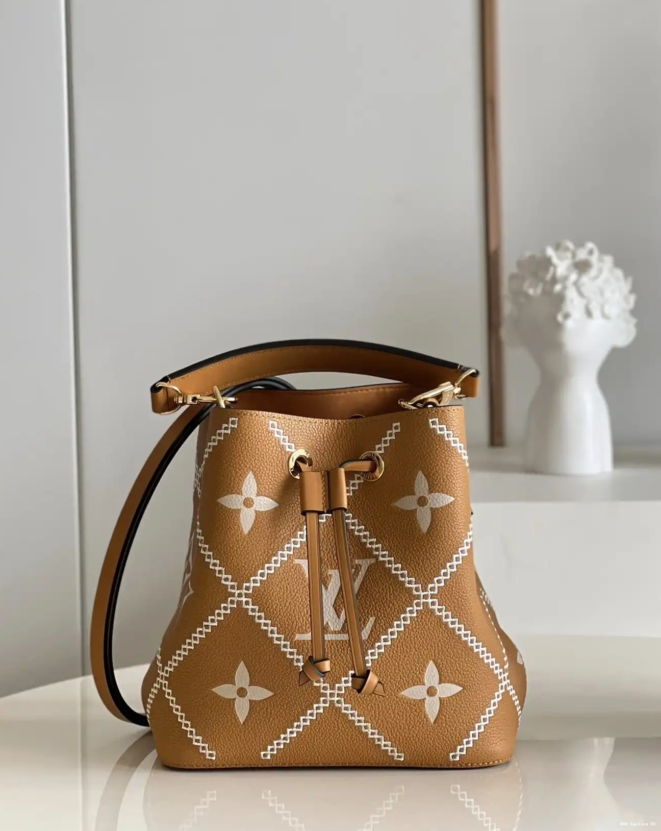 Aaa replica bags VUITTON NÉONOÉ LOUIS BB 0602